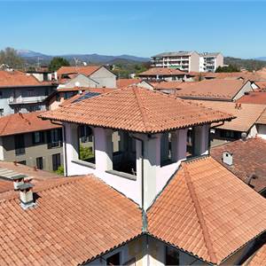 Stabile / Palazzo In Vendita a Borgomanero